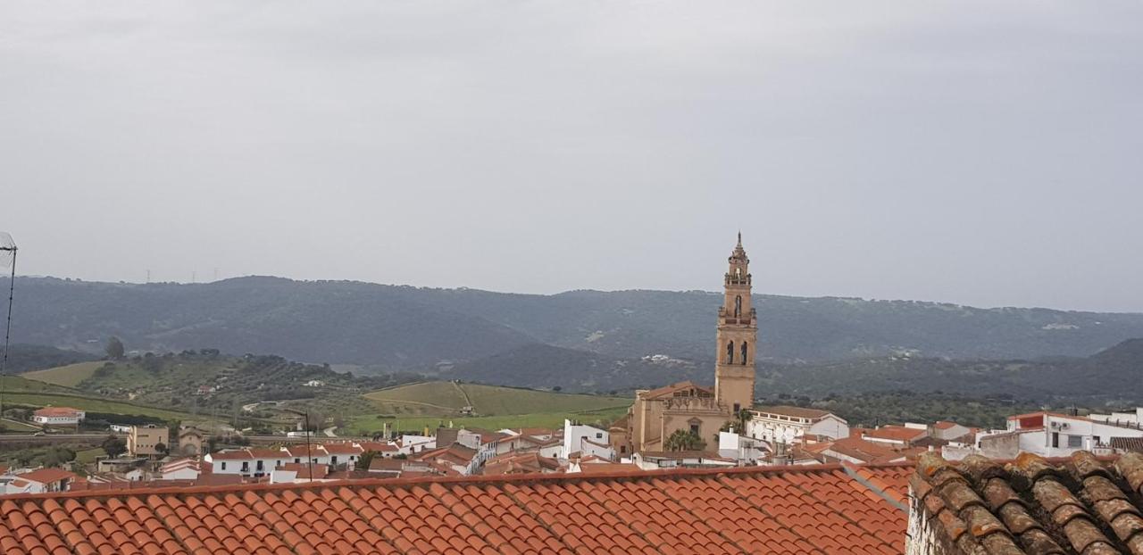 Entre Torres Jerez De Los Caballeros Exterior foto